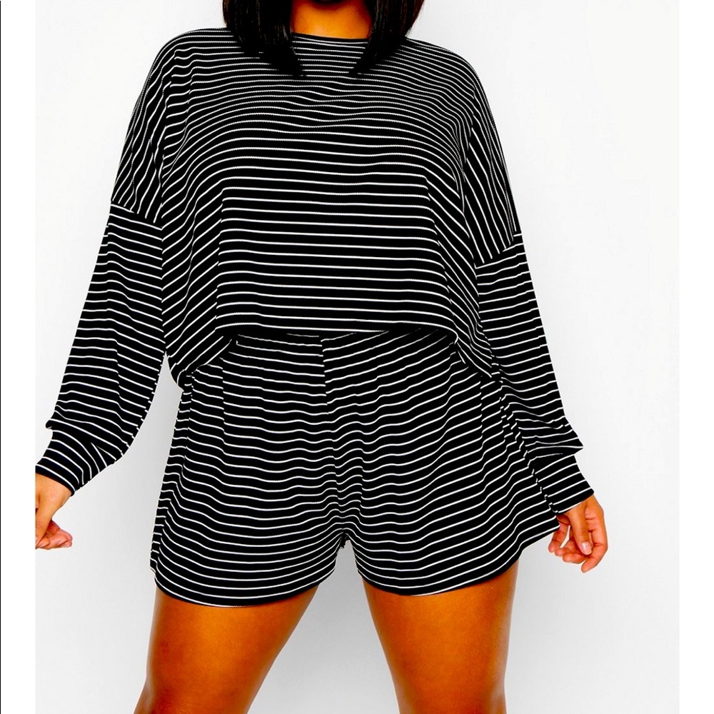 Boohoo short set